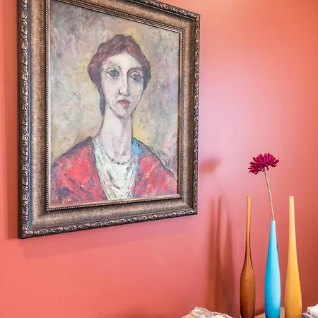Artistic Penthouse In Center Sevastopol Апартаменты Варна