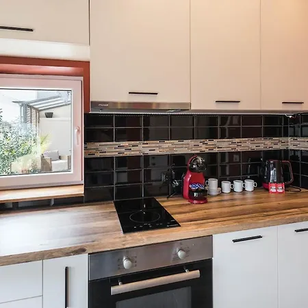 Artistic Penthouse In Center Sevastopol Апартаменти *